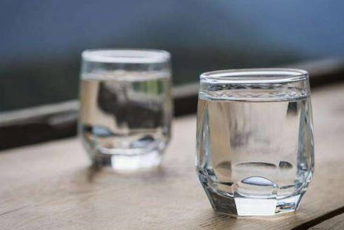 品味人生,品尝栖霞名酒根据关键词推荐的若羊杜康酒价格一瓶