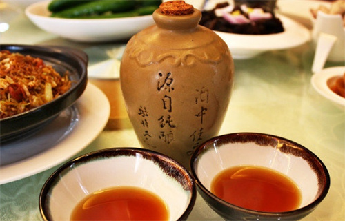五山池黄酒多少钱