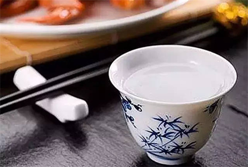 古井贡酒优雅型价格450（品鉴古井贡酒优雅型的价格与口感）